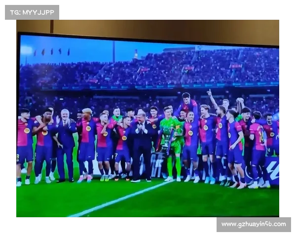 深入解析巴塞罗那俱乐部全新队徽诞生背后的创意与设计历程 深入解析巴塞罗那俱乐部全新队徽诞生背后的创意与设计历程